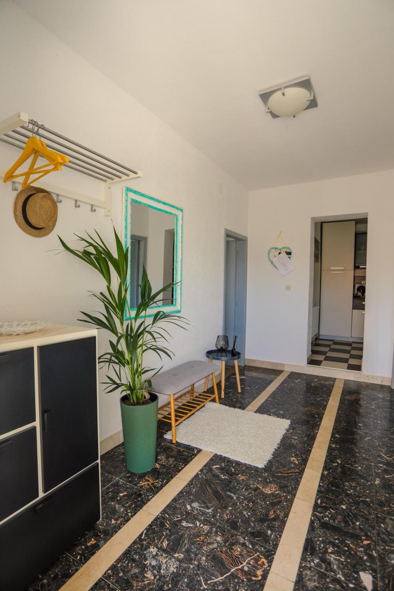 Juric 32 - Boutique Apartments Хвар Номер фото