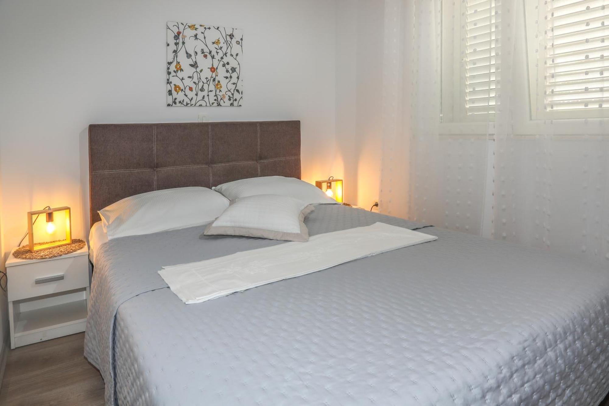 Juric 32 - Boutique Apartments Хвар Экстерьер фото