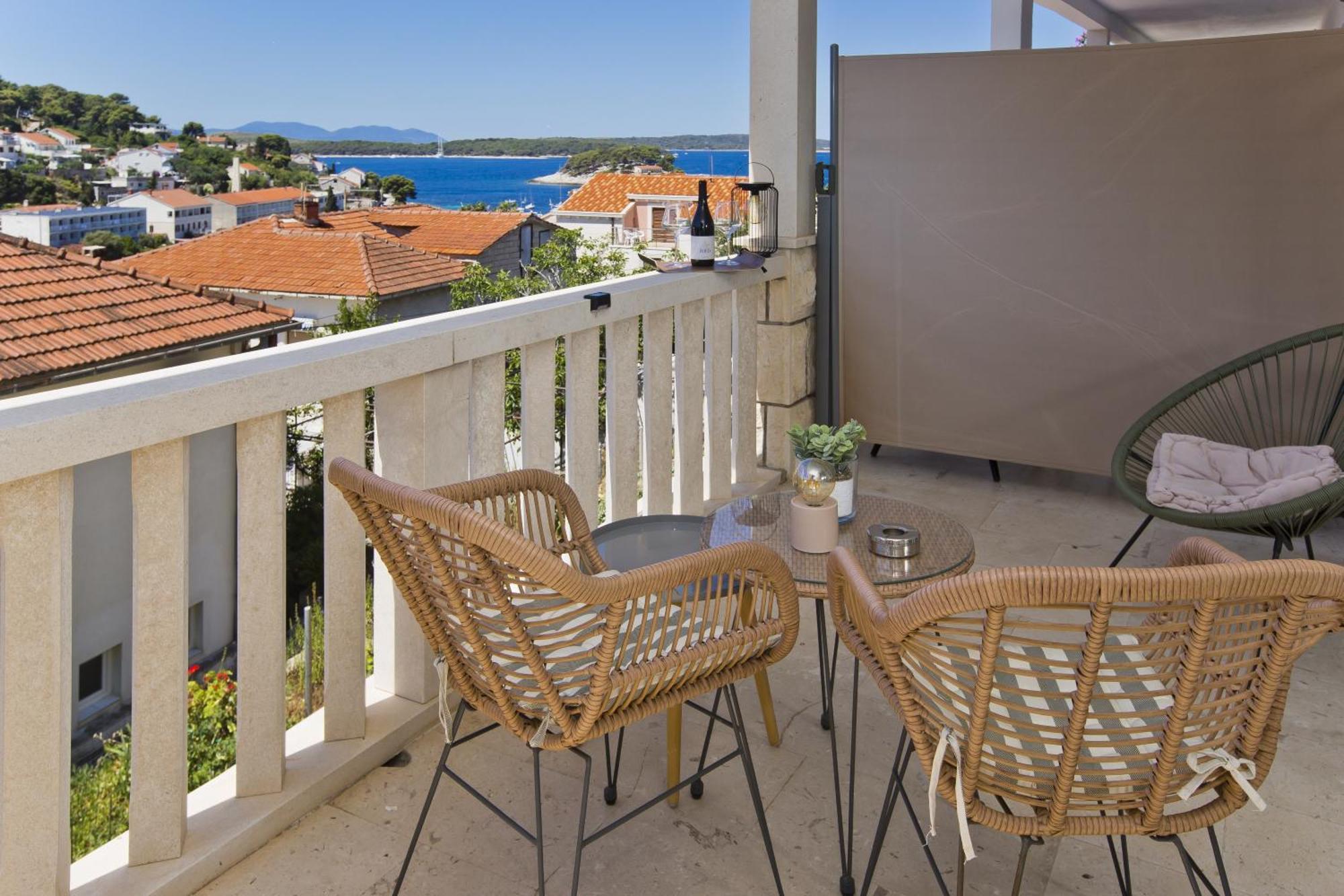 Juric 32 - Boutique Apartments Хвар Экстерьер фото